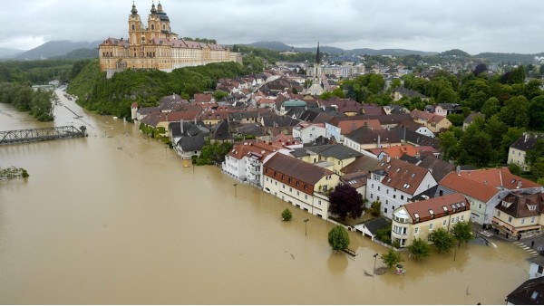 欧洲遭遇罕见洪灾，或与气候变化有关