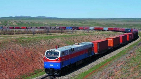 俄罗斯物流运输公司组织了俄罗斯和欧洲之间的铁路服务