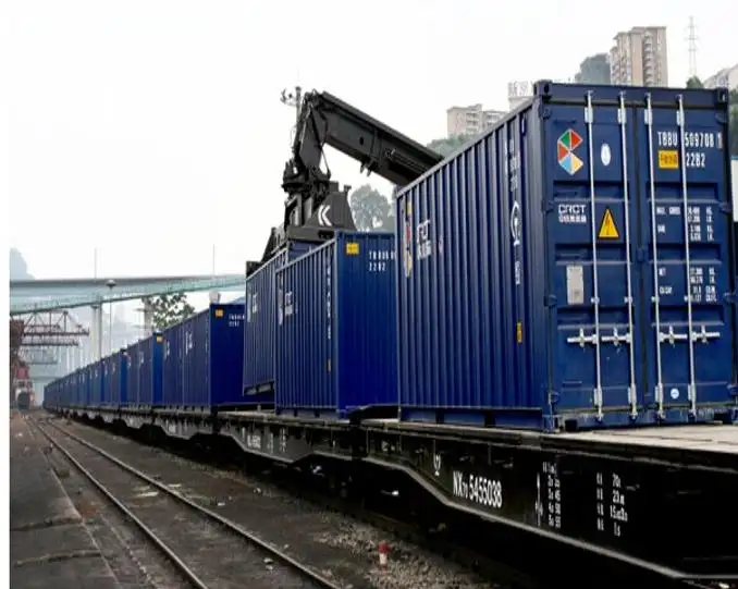 俄罗斯铁路网与中国运输的货运量在前9个月增长0.5倍