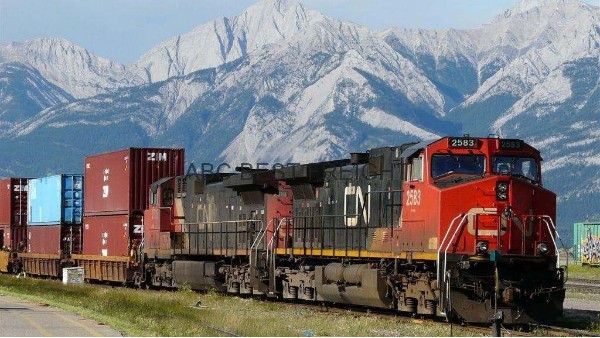 中国到俄罗斯的铁路集装箱班列新线路将于6月开通