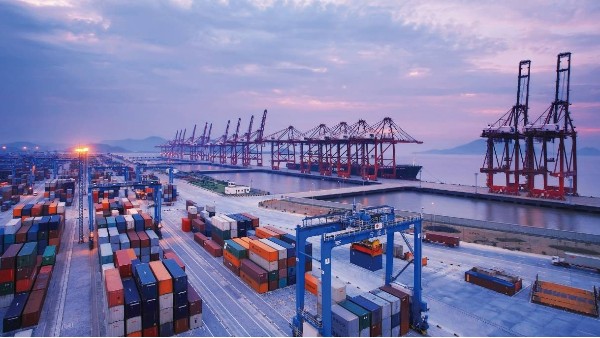 宁波码头关停对全球供应链造成严重影响