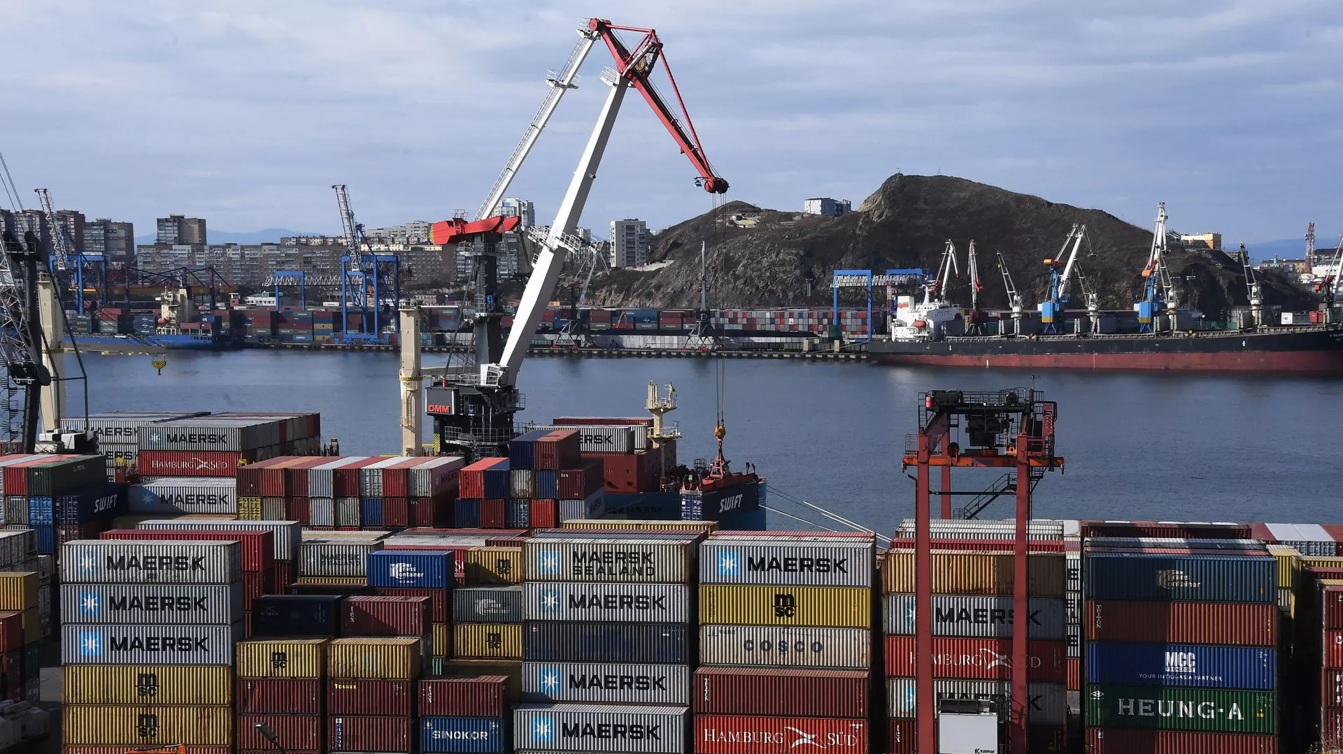 俄罗斯远东港口的集装箱货物进口量在今年前四个月增长 26.5%