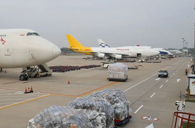 郑州机场的航空货运量持续增长