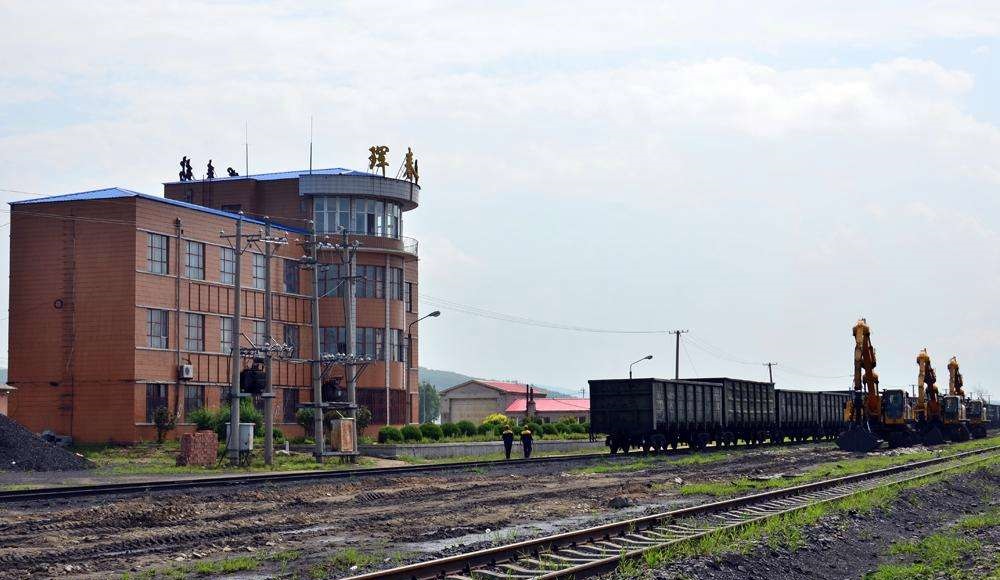 俄罗斯通过珲春口岸到中国的货运集装箱运输量增加了70%
